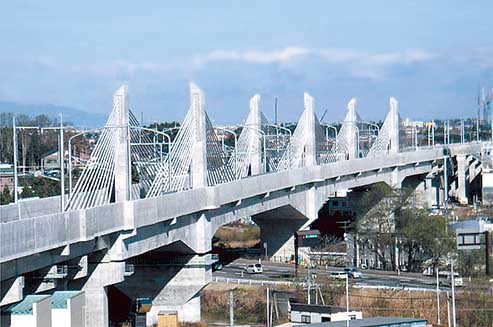 2008年竣工 東北新幹線三内丸山架道橋